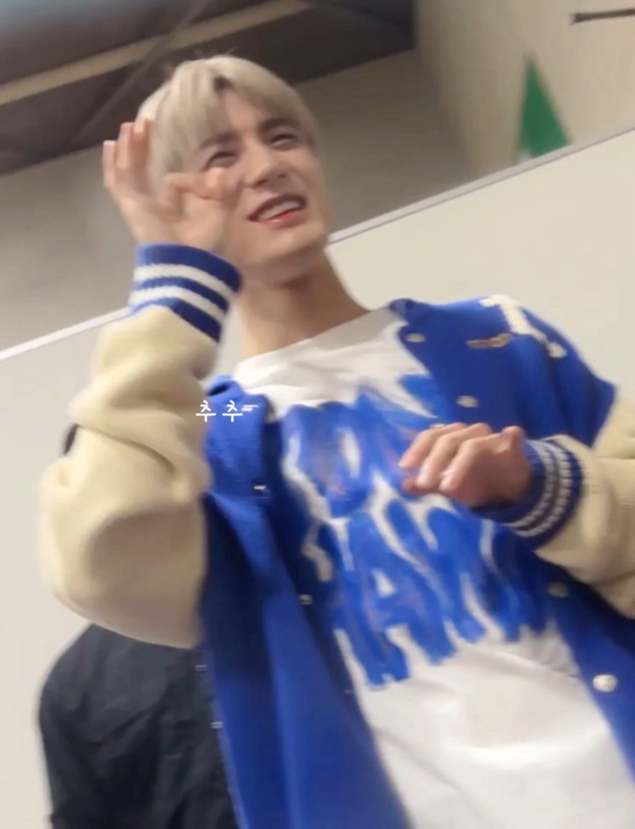 ㅎㅎ 제노 애깅 (.◜◡◝ ) 👌🏻