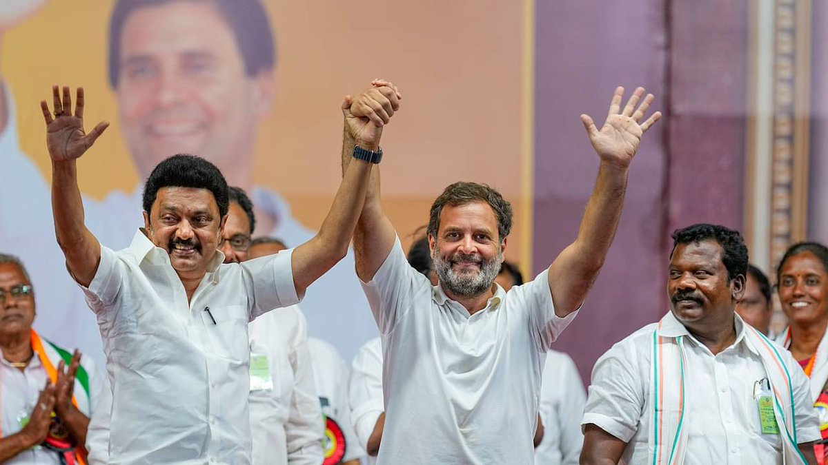 meenakandasamy's tweet photo. 40 on 40, Tamil Nadu and Pondicherry. This is such a clean sweep... A clear, bold mandate against fascist forces. Massive congratulations 🎊 👏 💐 to Hon’ble CM @mkstalin and @RahulGandhi and all the INDIA alliance leaders. https://t.co/esKskuyNu0