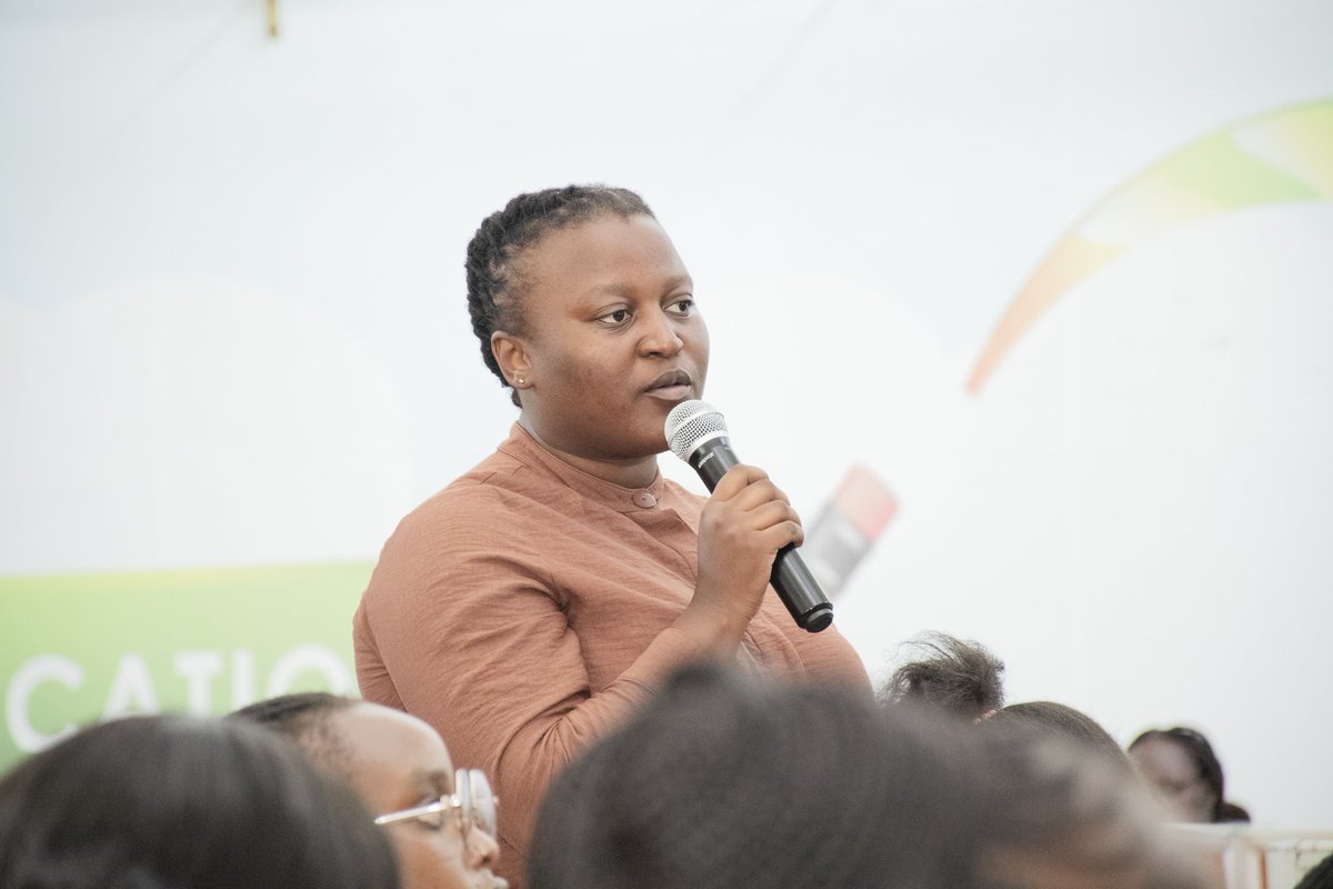 iBizAfrica's tweet photo. Update 😁:
Our Participants are now going through the Pitching and Presentation Session!#SCWomenInTech #BecauseSheCan #WITBootcamp https://t.co/rtryHs2eCW