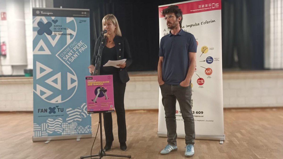 TGNImpulsa's tweet image. La consellera de #DesenvolupamentEconòmic @TGNAjuntament, la @AdanTgn i l'#AODL de #TransfomacióDigital de @TGNImpulsa en Ramon Siscart presentem el nou programa "Apropa digitalització als barris"👩‍💻al Centre Cívic de Sant Pere i Sant Pau.
🔗tarragona.cat/tarragonaimpul…