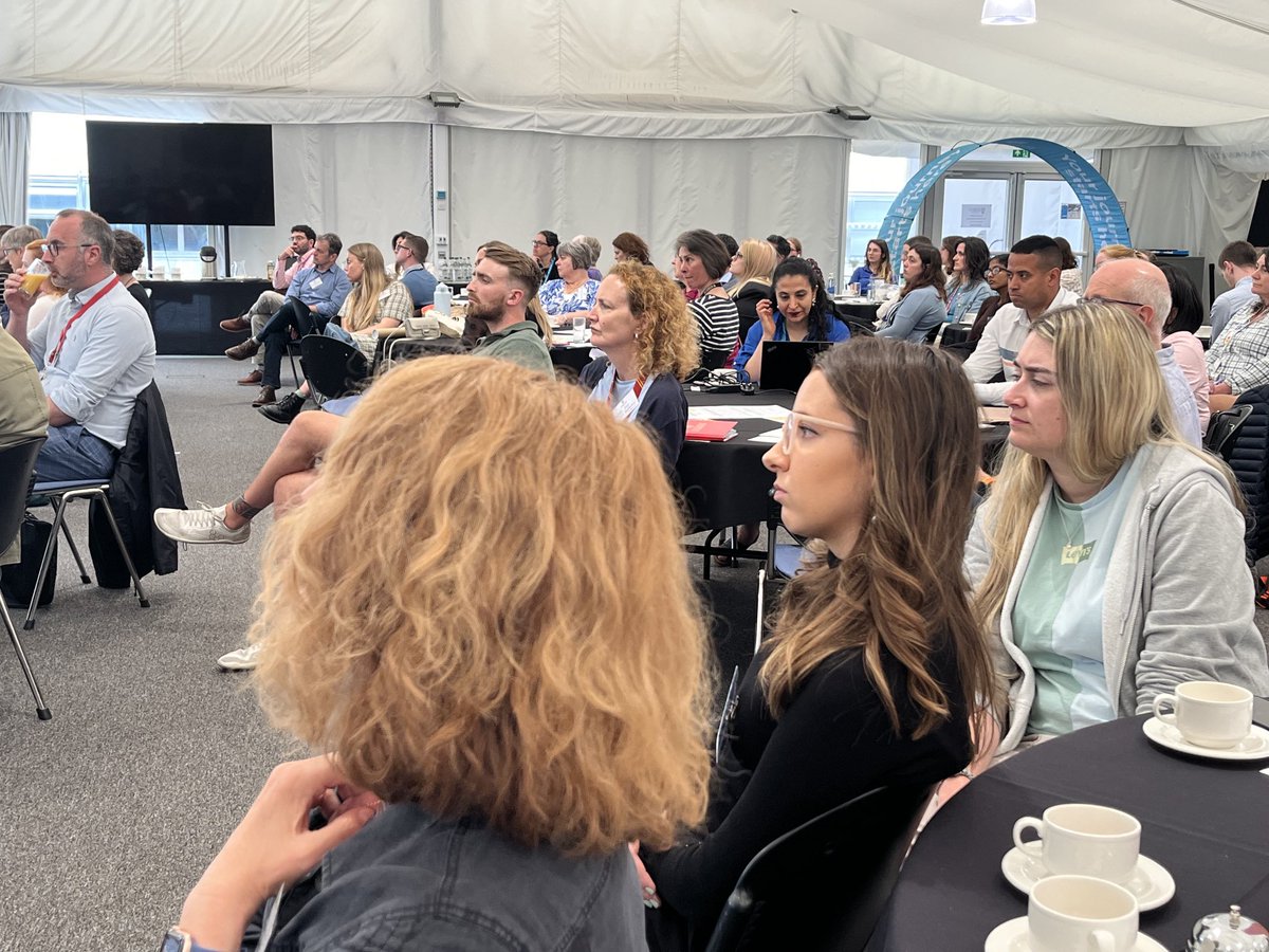 LisaBunnPT's tweet image. Congratulations to Annabelle Gorham for her beautiful presentation about myopia therapy ⁦@research_sohp⁩ ⁦@PlymUniPGR⁩ #PGRshowcaseUoP ⁦@PlymOptometry⁩ ⁦@PlymUniHealth⁩