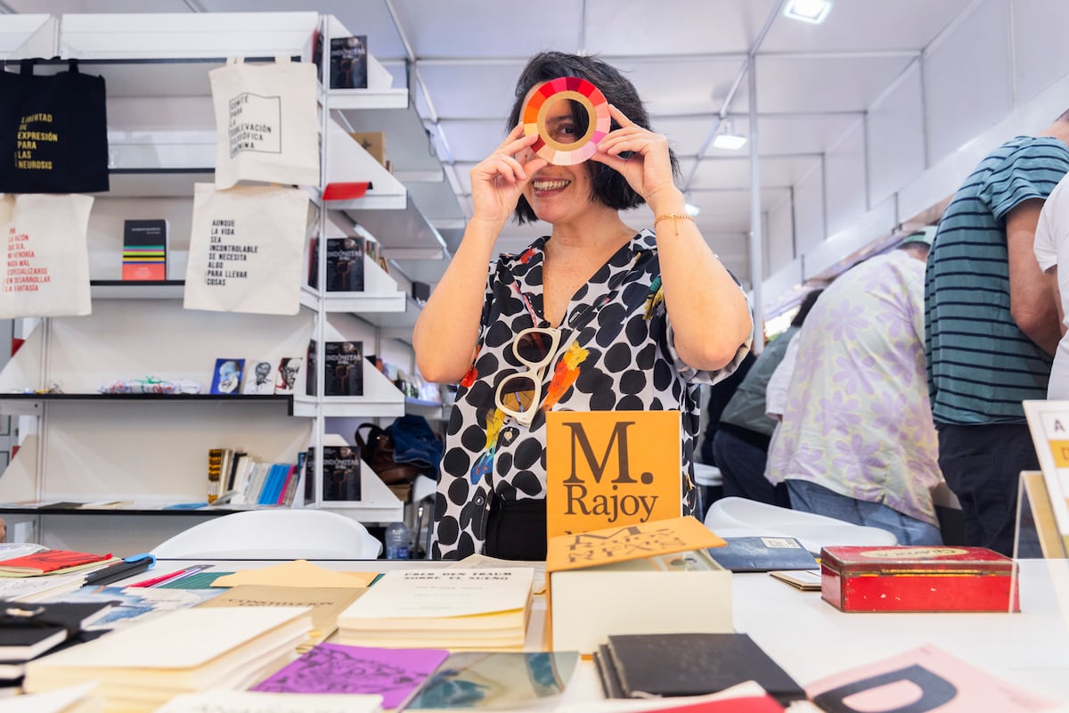 La otra Feria del Libro: raros artefactos poéticos y editoriales novatas dlvr.it/T7ppsc