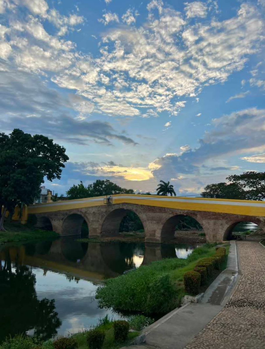 MMarreroCruz's tweet photo. Muchas felicidades al pueblo y las autoridades de la ciudad de Sancti Spíritus quienes celebran hoy el 510 aniversario de la fundación de la Villa.
#YayaboEn510
#GenteQueSuma https://t.co/QXyLzrHuuy