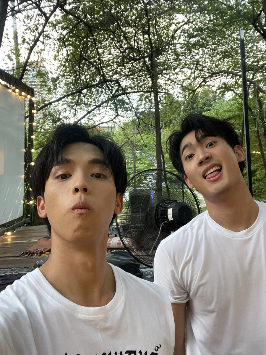 Fluke_pongsapat's tweet photo. จบวัน!! 😉☺️

#JuniorFluke https://t.co/uIGpm25wIY