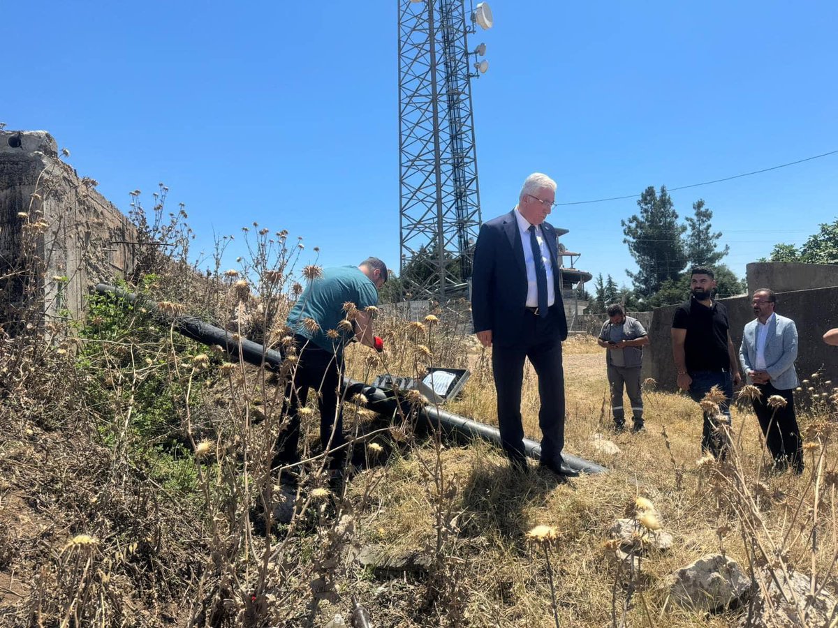 TCPazarcikBel's tweet photo. Belediye Başkanımız Av. Haydar İKİZER, Narlı mahallemizde bulunan içme suyu kuyusunun arıza vermesi bir diğerininde elektrik kesintisinden dolayı yaşanan şikayetlerin gelmesi üzerine İlçe Başkanımız Bayram Kunduru, Kaski Pazarcık Şube Müdürü Ökkeş Çam ve Mahalle Muhtarlarımız ile https://t.co/TsQaP7dxnv