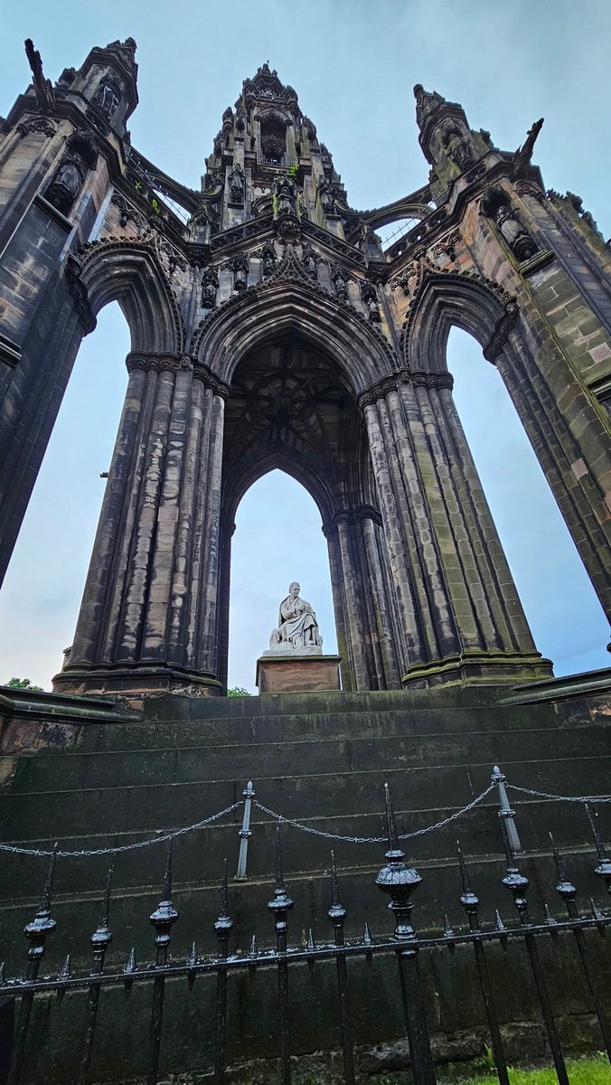 AlvaroMartin7's tweet photo. ESCOCIA 🏴󠁧󠁢󠁳󠁣󠁴󠁿

Desde Edimburgo hasta Las Tierras Altas pasando por el Lago Ness y Glaswow. https://t.co/Erru5iwRSy