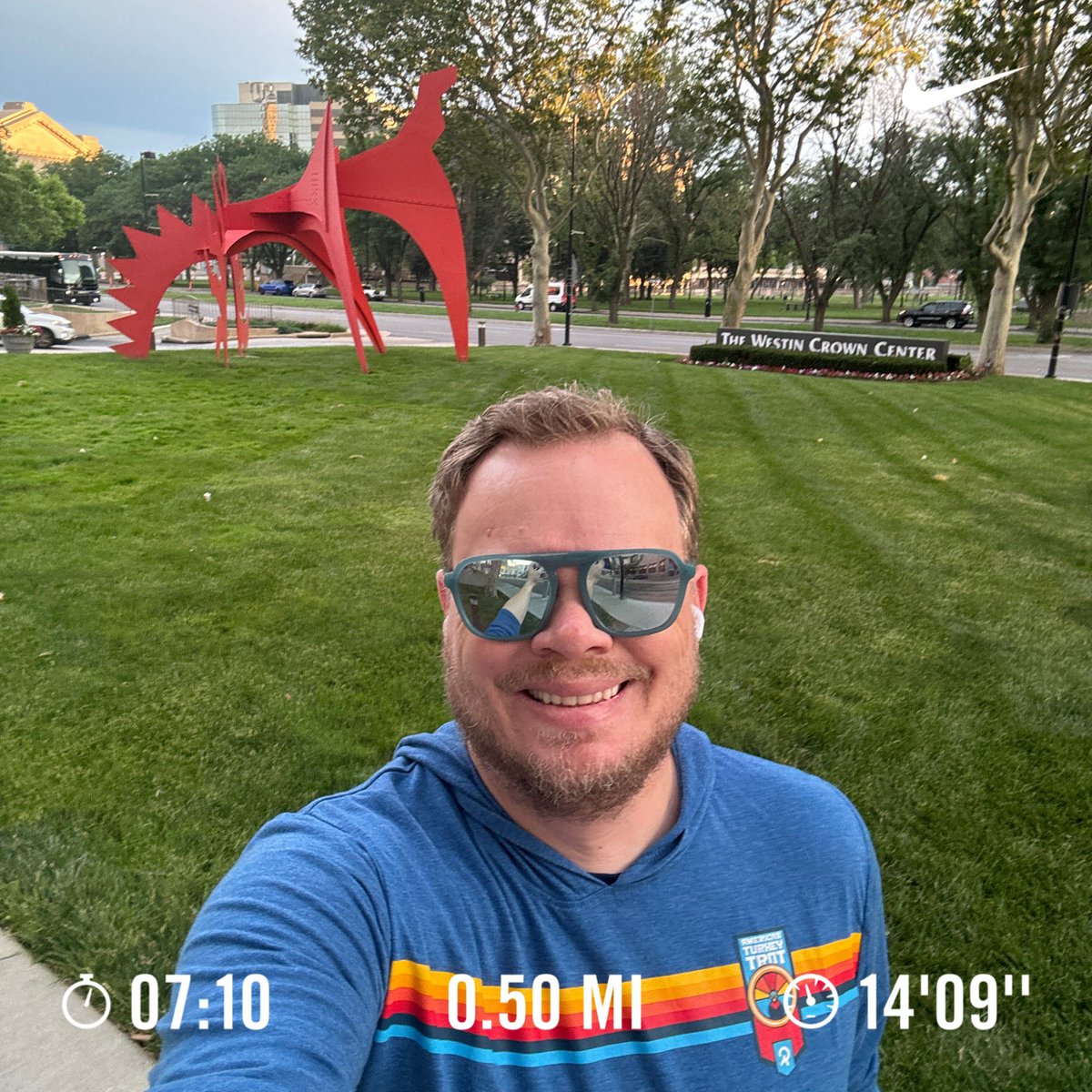 MrGragg's tweet photo. I always love a first run in a new city when traveling. Downtown KCMO was a great place for this mornings run. #becauseof4am #mambamentality #nikerunclub #nikerunapp #shatteringlimitations https://t.co/BybmMmNCFQ