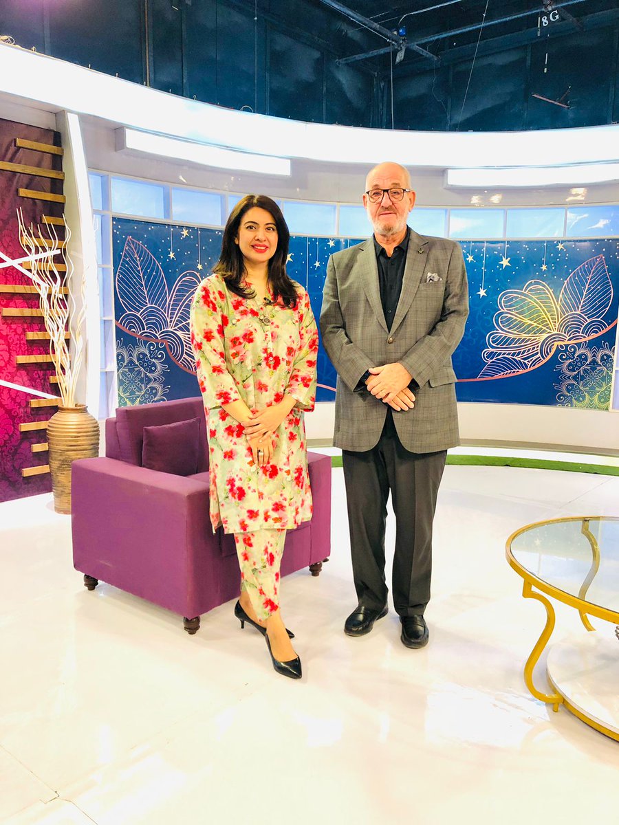 𝐃𝐢𝐝 𝐲𝐨𝐮 𝐤𝐧𝐨𝐰 𝐥𝐞𝐬𝐬 𝐭𝐡𝐚𝐧 𝟓% 𝐨𝐟 𝐨𝐯𝐞𝐫 𝟏 𝐦𝐢𝐥𝐥𝐢𝐨𝐧 𝐝𝐞𝐚𝐟 𝐜𝐡𝐢𝐥𝐝𝐫𝐞𝐧 𝐢𝐧 𝐏𝐚𝐤𝐢𝐬𝐭𝐚𝐧 𝐚𝐭𝐭𝐞𝐧𝐝 𝐬𝐜𝐡𝐨𝐨𝐥? Today, I had Richard Geary, Founder #DeafReach on my show. Formed in 1989, Deaf-REACH has 8 schools, educating 2,000 students