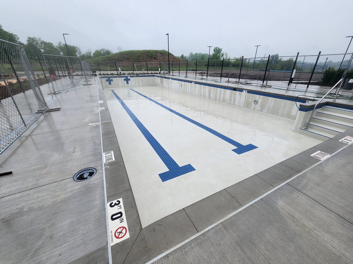 pool_inovation's tweet photo. Right before the rain..
#MarathonConcert2024 #pool  #lanes https://t.co/jGDVuRWegH
