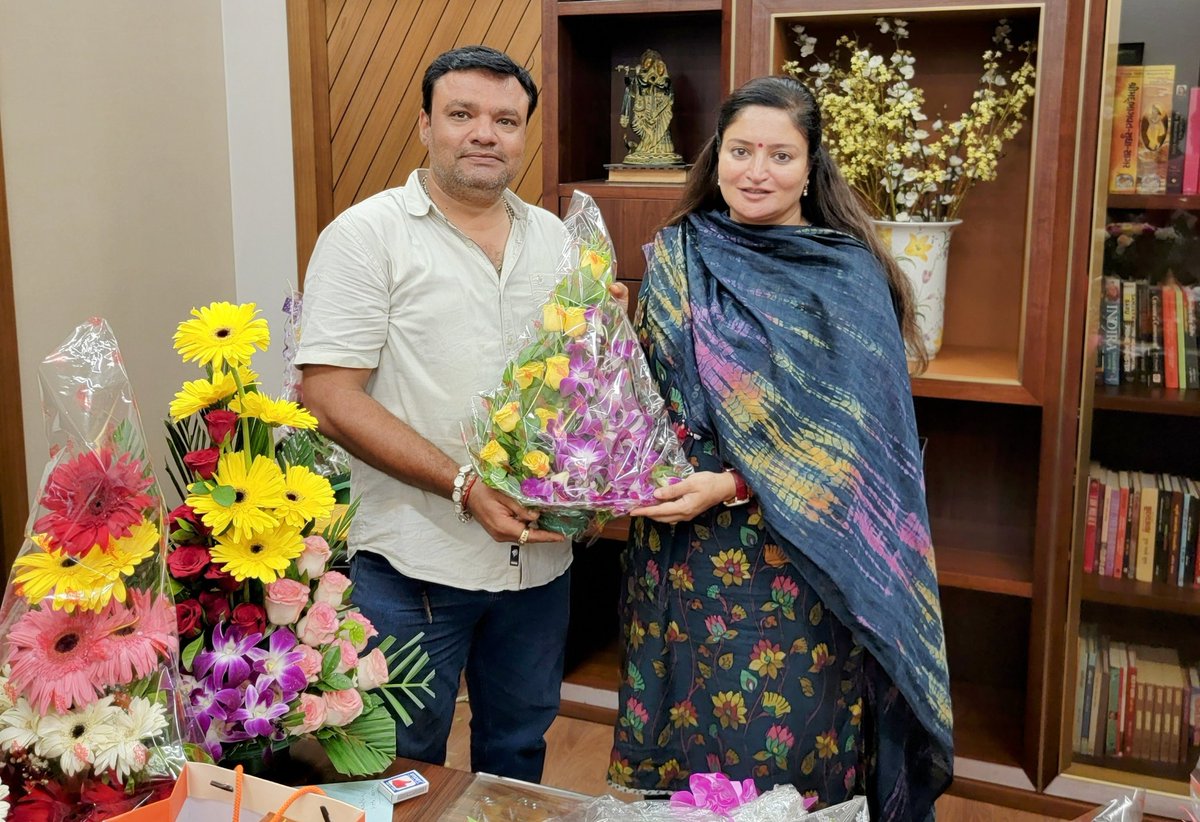 hiteshchotai's tweet photo. लोकसभा चुनाव में जीत पर बहन श्रीमती @PoonambenMaadam जी को हार्दिक बधाई। भारी अंतर से तीसरी बार जीतना आपके नेतृत्व में लोगों के विश्वास और जामनगर व देवभूमि द्वारका के विकास के लिए की जा रही कड़ी मेहनत का प्रमाण है।
#ElectionResults #लोकसभा_आमचुनाव_2024
 @BJP4Gujarat https://t.co/rVS780ilYV