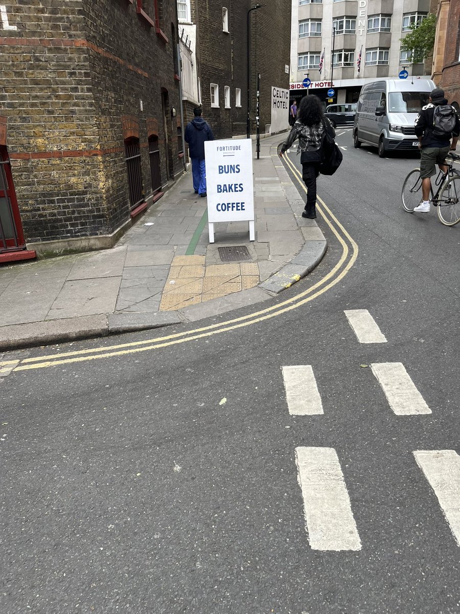 Hi <a href="/CamdenCouncil/">Camden Council</a>  - it would be great if something could be done about persistent #selfishsignage.  It’s on a marked route for people with #visualimpairment and it’s obstructing wheelchair users and buggies.  I spoke to them - they didn’t seem to care.  By the #horsehospital
