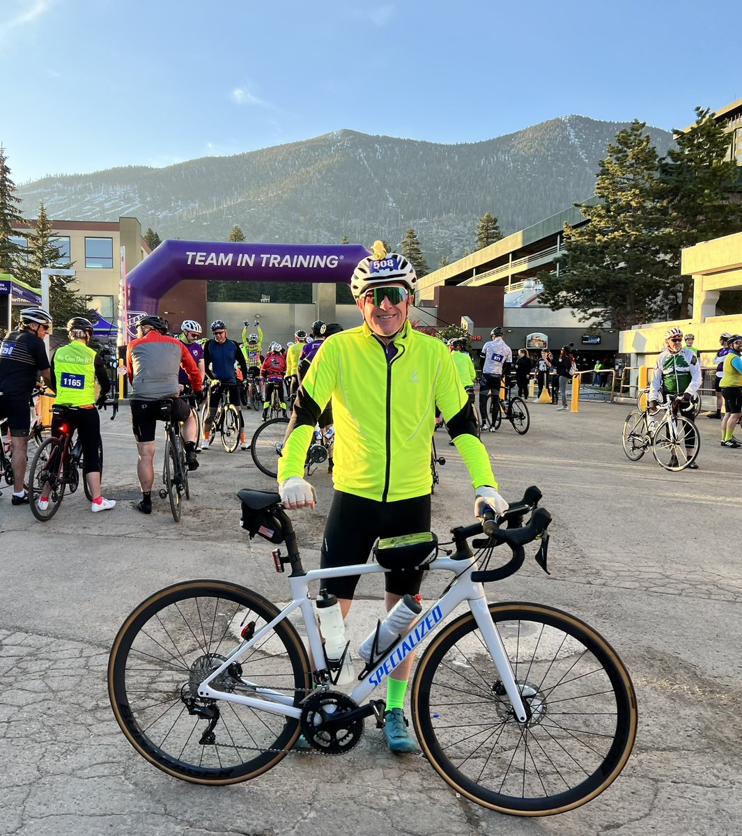 mark_denzin's tweet photo. A year ago today I rode 100mi around @LakeTahoeUSFS to support a good friend who lost her father to blood cancer as they say "epic" ride thanks to the support of the @LLSusa 🤙 https://t.co/5vqVxeewy1