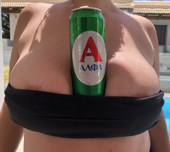 Enjoying a busty holiday guess where I&rsquo;m holidaying ☀️🍻🍻#holidayvibes #bustylandlady #cleavage #bikini<a href="/tag/bikini"class="tags"><span>#bikini</span></a><a href="/tag/tittytuesday"class="tags"><span>#tittytuesday</span></a><a href="/tag/cleavage"class="tags"><span>#cleavage</span></a><a href="/tag/holidayvibes"class="tags"><span>#holidayvibes</span></a>