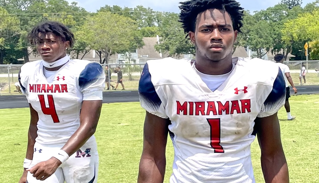 larryblustein's tweet photo. Summer Prospects To Keep An Eye On In Miami-Dade/Broward. https://t.co/kLdZf1nECm @_KevinCascudo_ @CoachHerm_100 @BigRon56 @HSHBroncos @DariusClements7 @theridgefb @LifeCoachPierre https://t.co/tEuigDr8RZ