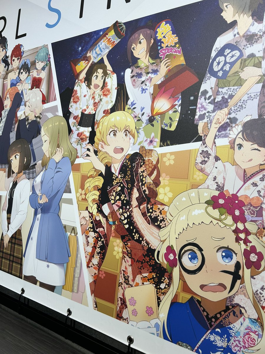 HNTIC1's tweet photo. 席は目の前ハヅ姐左楓さん！！！！良！！！！コースターはフェイちゃんでした！！！！エリ草おいし〜い https://t.co/E84efNYUzc