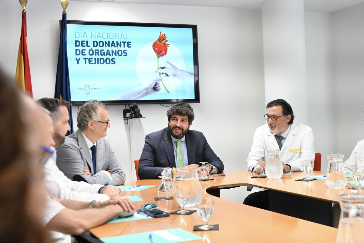 LopezMirasF's tweet photo. La #RegióndeMurcia es referente en solidaridad. 

Lideramos la tasa de donantes de órganos por millón habitantes. Este año ya se han realizado más de 230 trasplantes. 

Gracias a donantes, familias, y al extraordinario equipo de profesionales sanitarios que lo hacen posible. https://t.co/kKpmDs9TjM