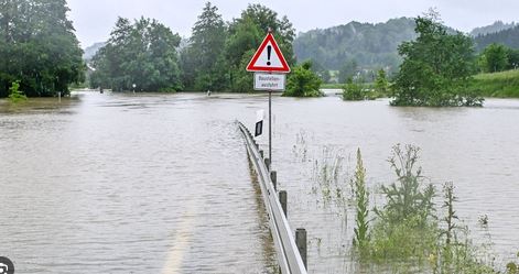 #Hochwasser
Könnte sein, dass der Name Noah bald wieder groß in Mode kommt...😱

#Klima #Klimawandel #Klimakrise
