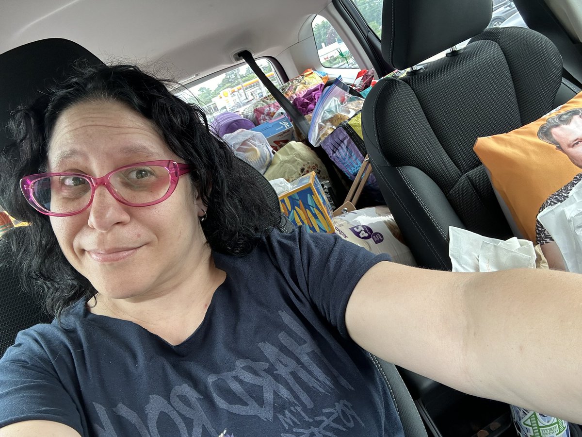 MelissaANathan's tweet photo. I’m hoping my copilot doesn’t eat the cheeseballs 

#travelday
#stagemanagerlife 
#maineorbust https://t.co/zTn1YMKr89