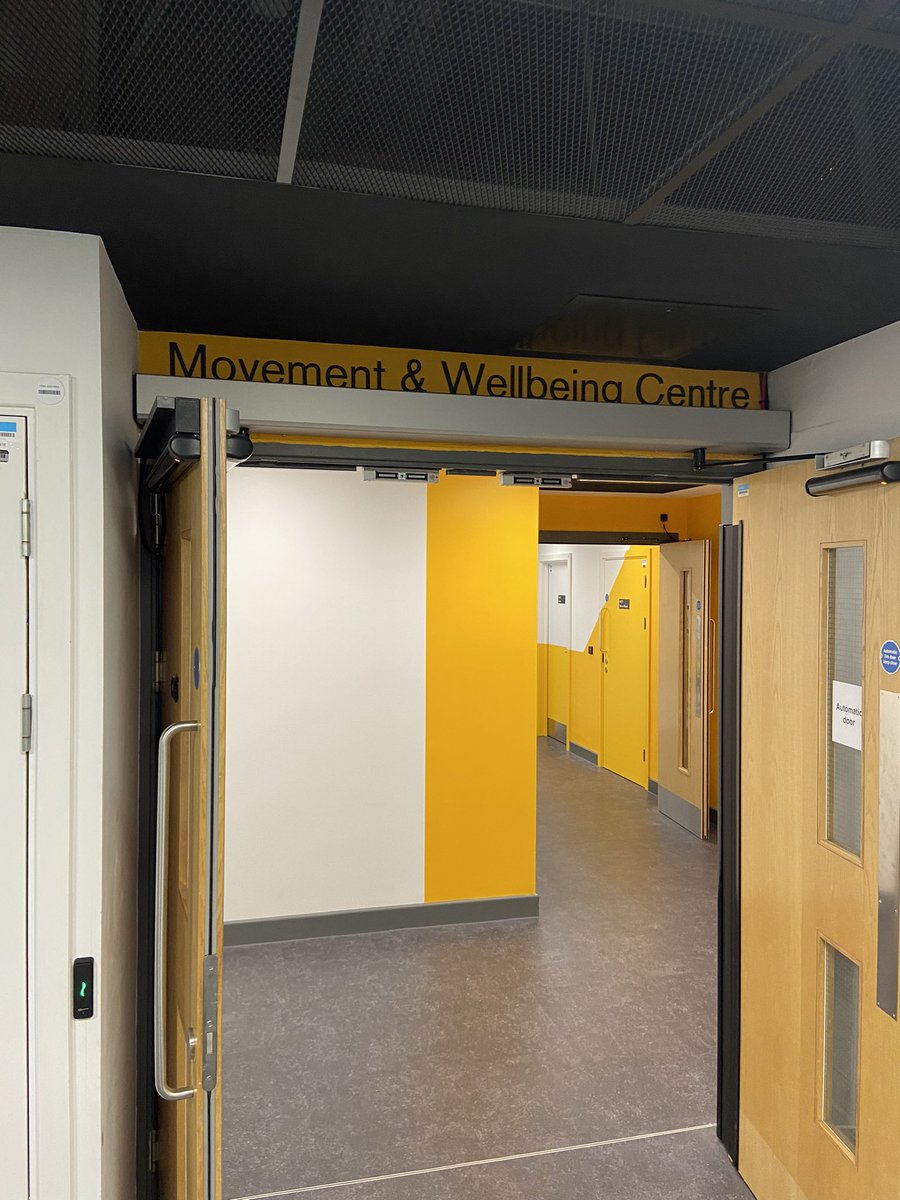Great to get the MACP clinics up and running at the Movement and Wellbeing Centre <a href="/unibirmingham/">Uni of Birmingham</a> <a href="/UBSportExR/">UBSportExR</a>. Looking forward to 5weeks of critical discussion and challenging current practices with the MSc students. <a href="/Matt_D_Goodman/">Matt Goodman</a>