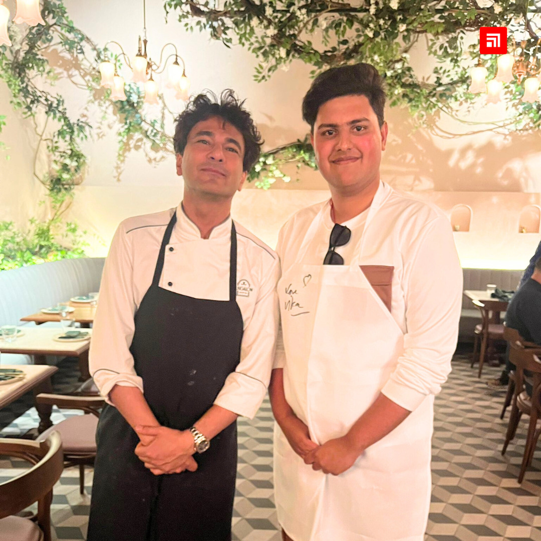 ChitkaraU's tweet photo. Our distinguished alumni, Gurseerat Kaur and Nipun Jain (Batch of 2023) from Chitkara School of Culinary Arts, had the honour of meeting Michelin-starred Chef Vikas Khanna at his renowned restaurant, 'Bungalow,' in New York. 

During their interaction, Chef Vikas reminisced about his visit to Chitkara University, sharing his experiences and journey. He felicitated both alumni with self-autographed chef aprons and wished them the best of luck in their future endeavours.

At Chitkara University, we remain committed to nurturing talent and fostering excellence in the culinary arts, ensuring our students receive the best education and opportunities to succeed in their careers.

@TheVikasKhanna

#chitkarau #chitkarauniversity #chitkaraculinary #ChefVikasKhanna #CulinaryExcellence #AlumniSuccess
