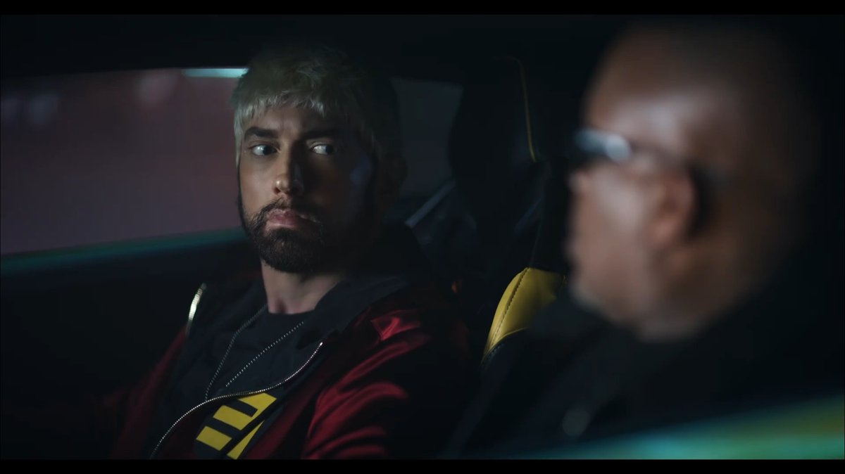 Shadyind's tweet photo. Eminem's "Houdini" is now currently:

#1 on Apple Music Worldwide
#1 on Youtube Globally
#1 on Pandora
#1 on Apple iTunes Worldwide
#1 on Amazon Bestsellers
#2 on Global Spotify Charts

4 days since the release &amp; still making new records. Keep streaming!🔥 https://t.co/5chZlcn5yN