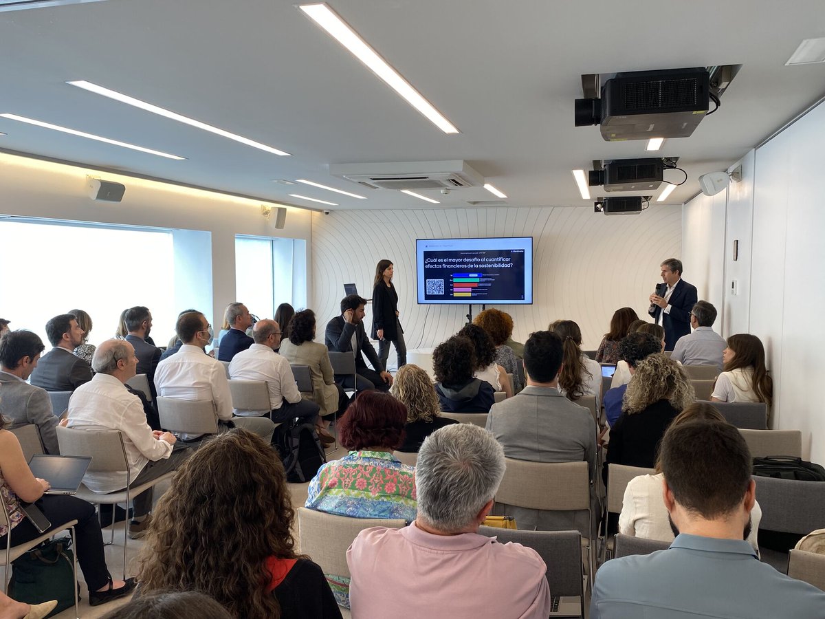 Forética (@foretica) on Twitter photo <a href="/mariaordovaslop/">María Ordovás López</a> <a href="/BancoDeEspana/">Banco de España</a> <a href="/JaimeSilos/">Jaime Silos</a> <a href="/KPMG_ES/">KPMG España</a> Por último, representantes de las empresas del Clúster han debatido sobre sus retos a la hora de cuantificar los impactos y oportunidades de la sostenibilidad. Te invitamos a consultar el trabajo del grupo en nuestra web 👉 t.ly/OzXYT <a href="/mariaordovaslop/">María Ordovás López</a> <a href="/BancoDeEspana/">Banco de España</a> <a href="/JaimeSilos/">Jaime Silos</a> <a href="/KPMG_ES/">KPMG España</a> Por último, representantes de las empresas del Clúster han debatido sobre sus retos a la hora de cuantificar los impactos y oportunidades de la sostenibilidad. Te invitamos a consultar el trabajo del grupo en nuestra web 👉 t.ly/OzXYT