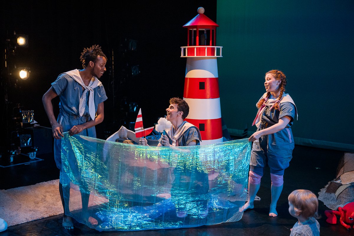 Our newest performance piece, Sail Away, recently premiered in NYC. Thank you to all of the families who joined us! #babies