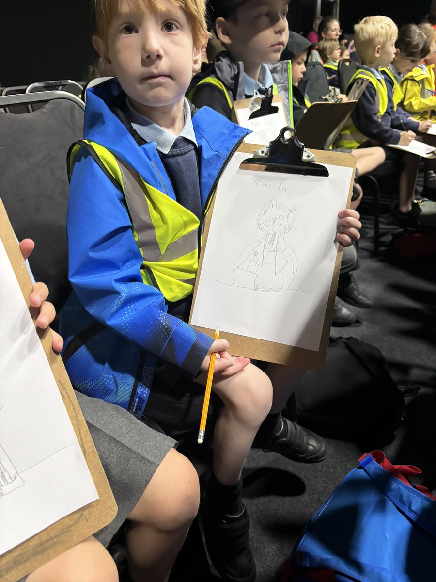USLSchool's tweet image. Year 1 have had a wonderful day @CheltSciFest 
Lots of hands on and fun science, we loved it! @CatCawthorne #wearescientists #lovelearning