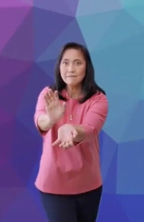 DU30Country's tweet photo. @barrygutierrez3 Sa tree planting mabebenipisyo ang kalikasan. Sa hadouken ni @lenirobredo nabwisit ang buong Pilipinas! Ayun talunan tuloy kayong mga pinklawan aka yellow zombies 😅 https://t.co/7sBgAn9J2j