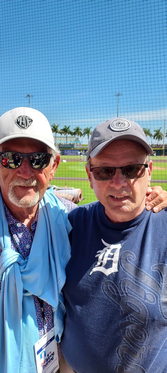 SULLIVANDALLAS's tweet photo. @HammerFox2 Jim Leyland is a first class act that everyone should be proud of him as he enters the HOF !!! https://t.co/19V2AEWcaO