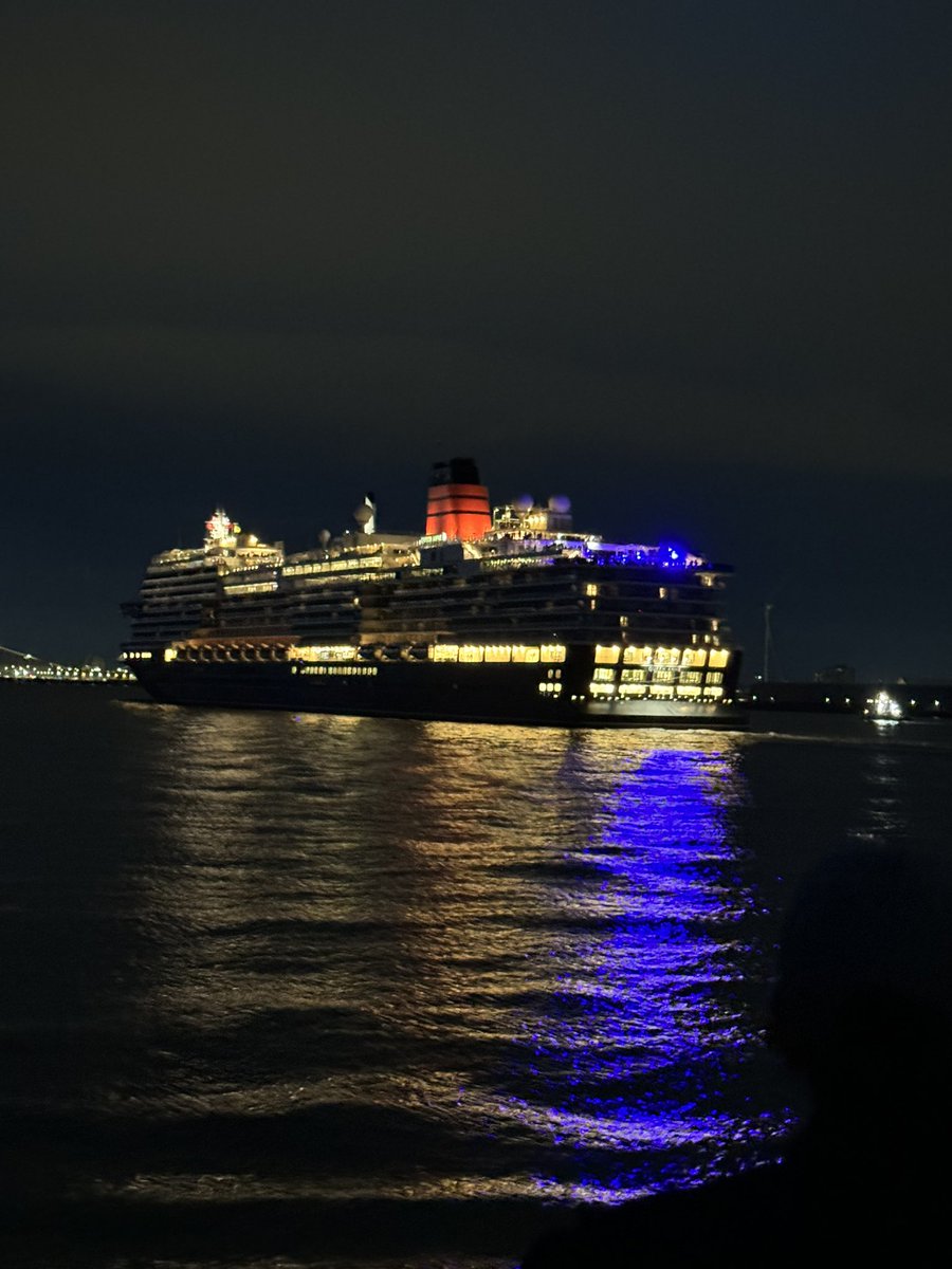 Mum2Buzz's tweet photo. What a way to see @cunardline Queen Anne leaving Liverpool last night.  Sunset, music and fireworks. A great night with @MerseyFerries https://t.co/QRq7CkAJrO