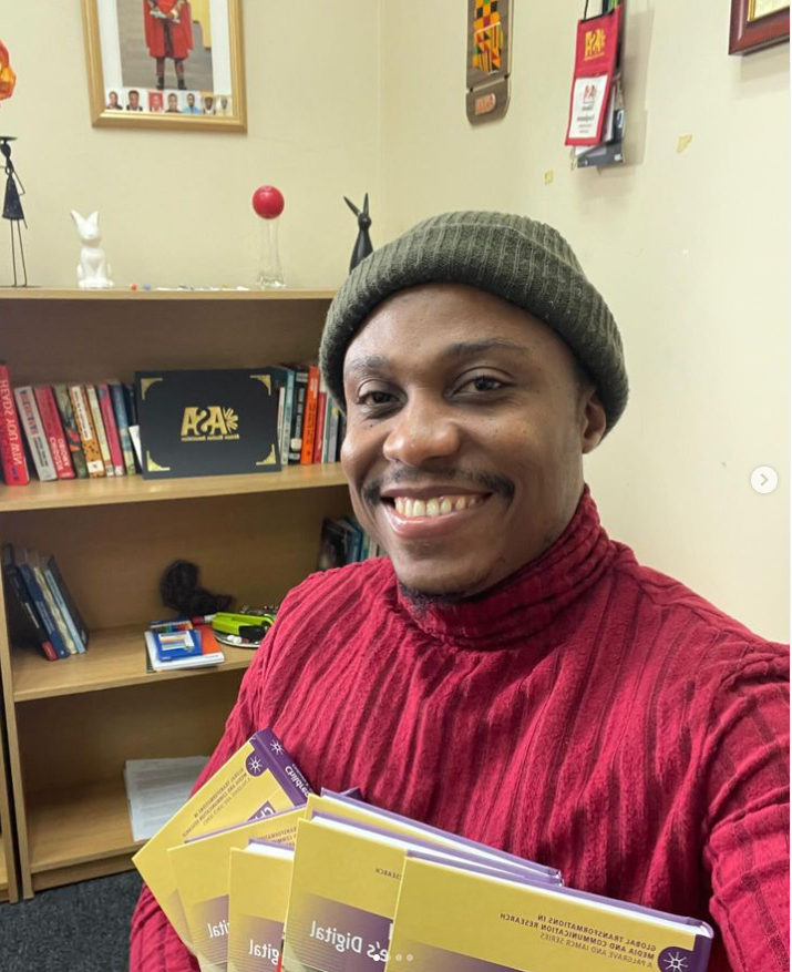 🎉 Congrats to Dr. Chikezie E. Uzuegbunam and Dr. Kealeboga Aiseng on receiving their Y2 ratings! Recognized for their potential in research, both have also published new books. 📚 
#ru120 #rhodesuniversity #mediastudies