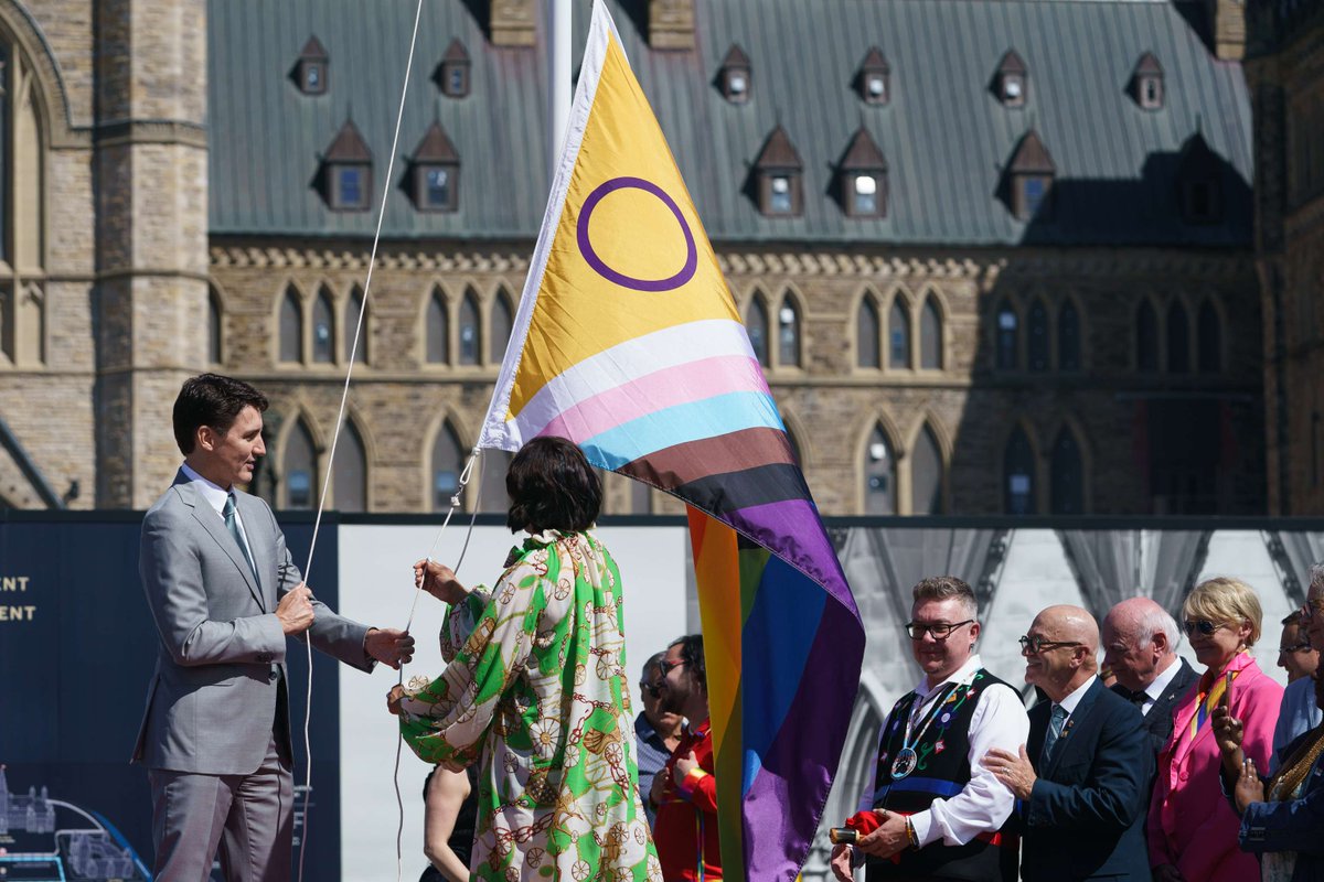 Yesterday, Prime Minister Justin Trudeau attended a flag raising ceremony to mark the start of Pride Season. #HappyPride!
