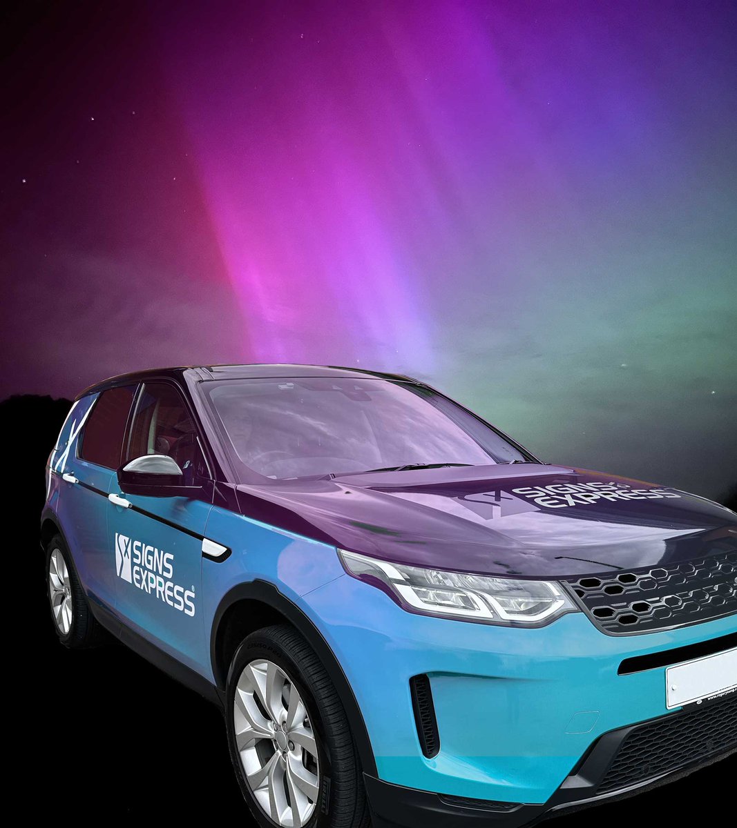 Fresh livery for our sales vehicle. Looks pretty awesome, if we do say so, ourselves.
<a href="/RogerYoungUK/">Roger Young Ltd</a> <a href="/Metamarkuk/">Metamark</a> 
#vehiclegraphics #vehiclewrap #signsexpress #vehiclesignage #vinylgraphics #companyvehicles #BrandIdentity