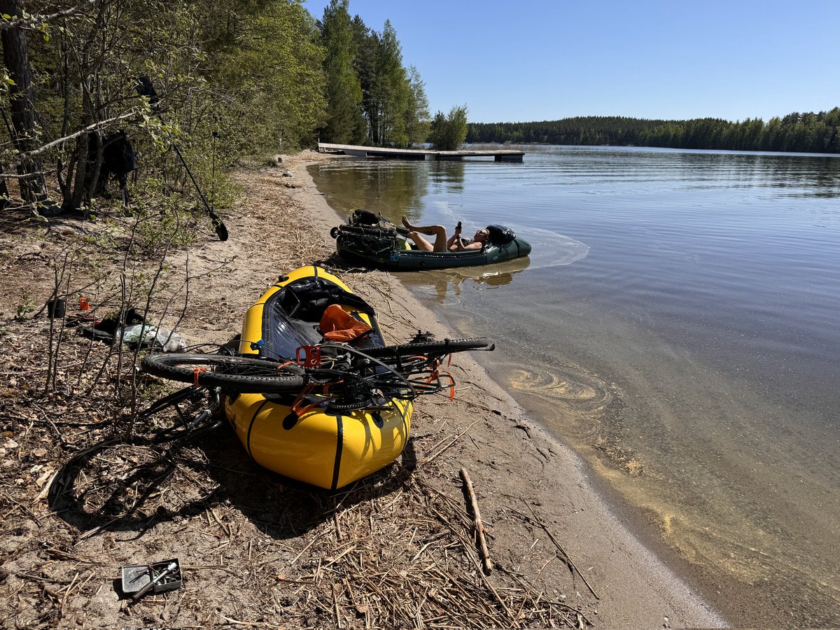 TheWorkerAnt's tweet photo. Gear up for greatness! With our ultralight titanium gear, youβre ready to conquer every trailπ₯πͺ
@nomadstrails
#camping #naturelovers #outdoors #hiking #roadtrip #forest #mountai #wildlife #nomadstrails
#visitlahti #lakelandfinland
#finland #bikepacking #bikerafting #packraft https://t.co/25wfP1iWPw