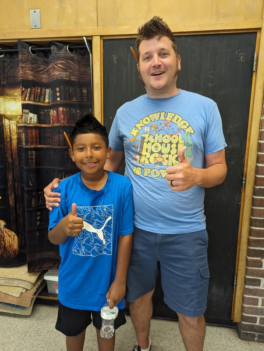 Day 2 of spirit week at the cake and I'm seeing double Mr. Gs! 

It's career day/dress like a teacher day!