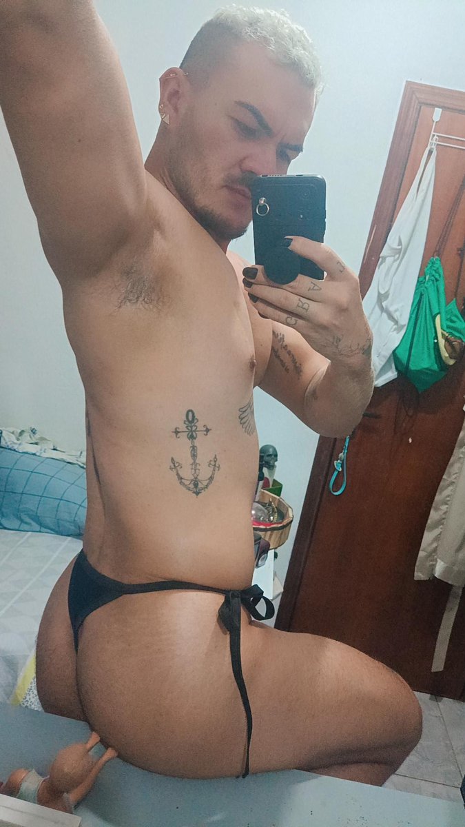 Leandro38128494's tweet photo. Hello 😇 https://t.co/ONYipQnuPN