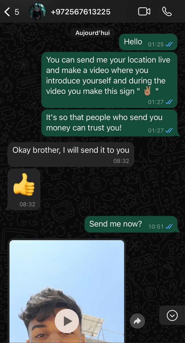 NoCom2enTQLF's tweet image. Je ne veux pas de follow ou quoi que ce soit. Ce n'est en aucun cas mon but. Je vous demande juste de RT sans me follow. 

@jbrmmd538278491, de son nom Jaber Al-Sawalma, m'a contacté sur Twitter puis sur WhatsApp pour demander de l'aide. Sa maison a été détruite et il vit…