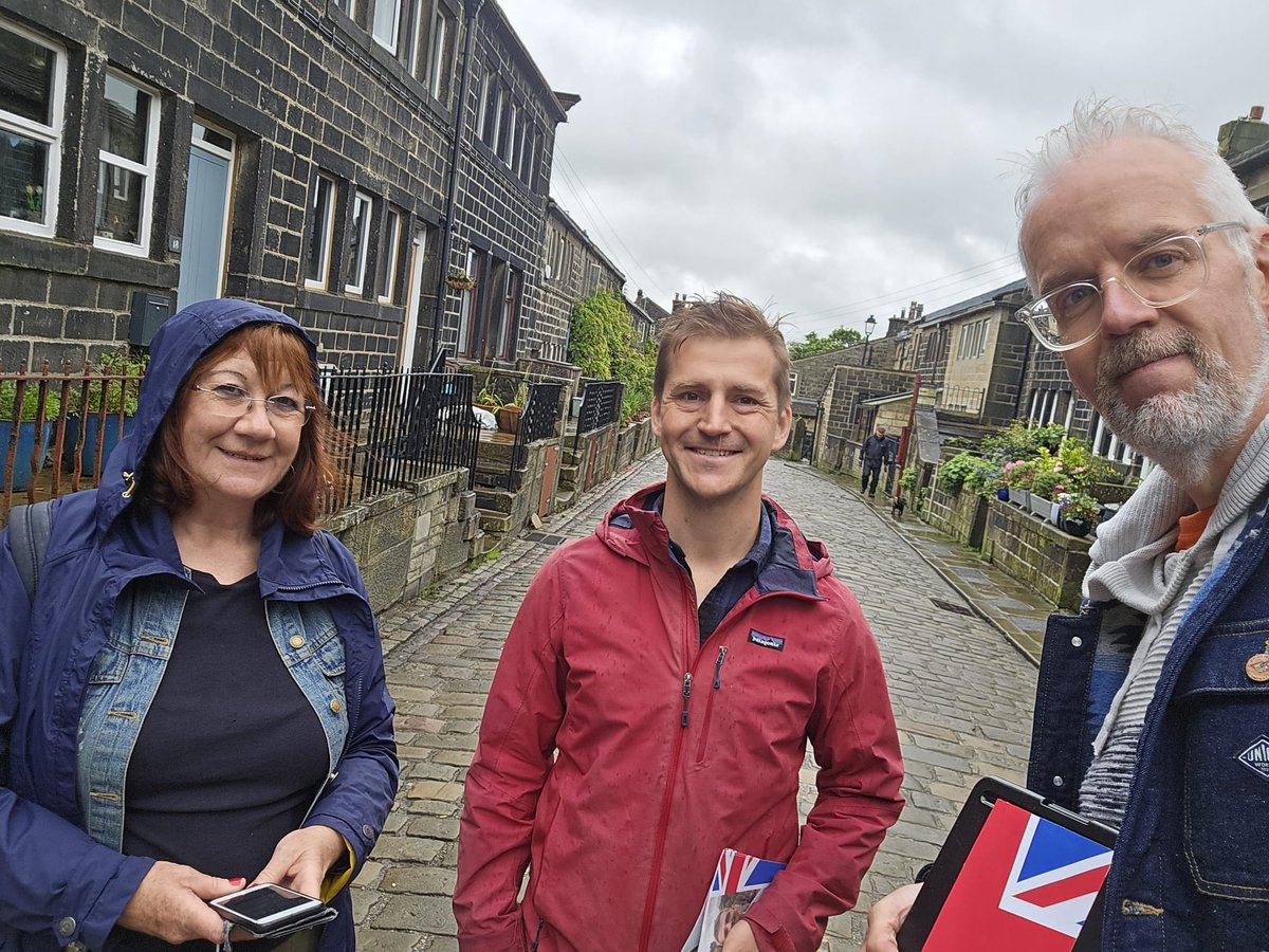 Calderdale Labour tweet media