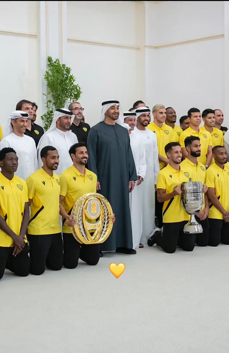 danynotyboy's tweet photo. 💛🇦🇪 https://t.co/rZ60eCgI63