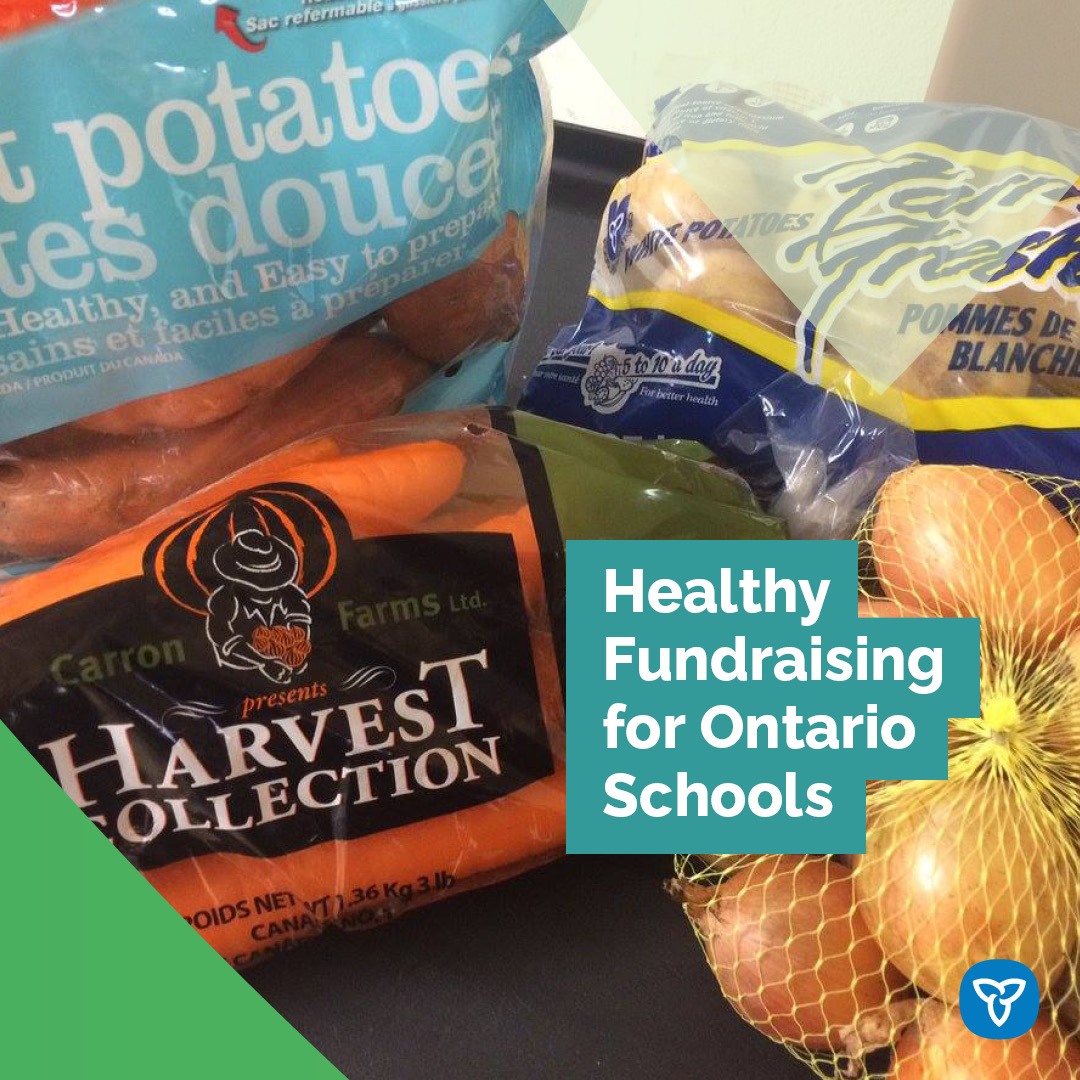 Fresh from the Farm is now open for registration! This program provides students with the opportunity to raise funds for their school by selling fresh, Ontario-grown fruits and vegetables to their communities.
Schools can enrol now for the fall program:  freshfromfarm.ca