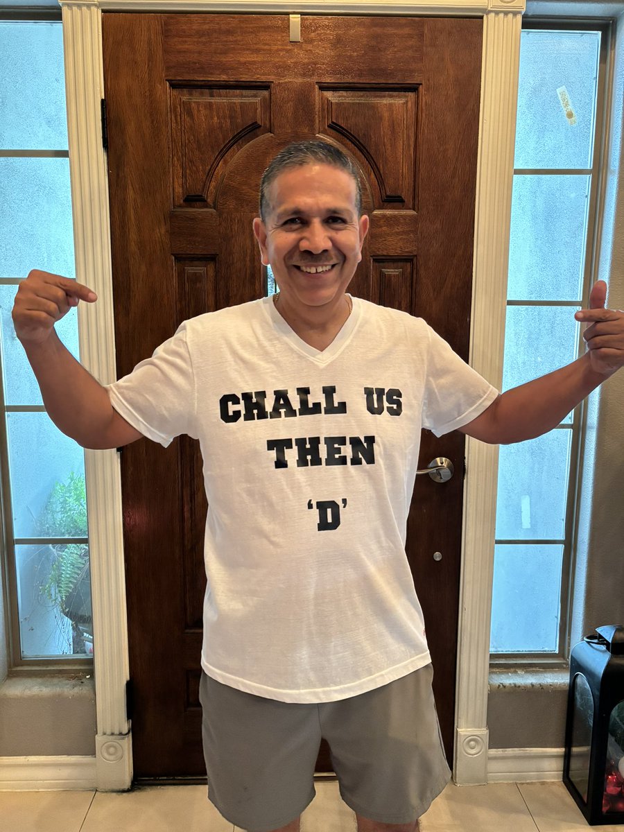 Repullze's tweet photo. Didn’t know my pops is a Bifftie 😭

@DiazBiffle @xUnrational https://t.co/h0GS3sRPet