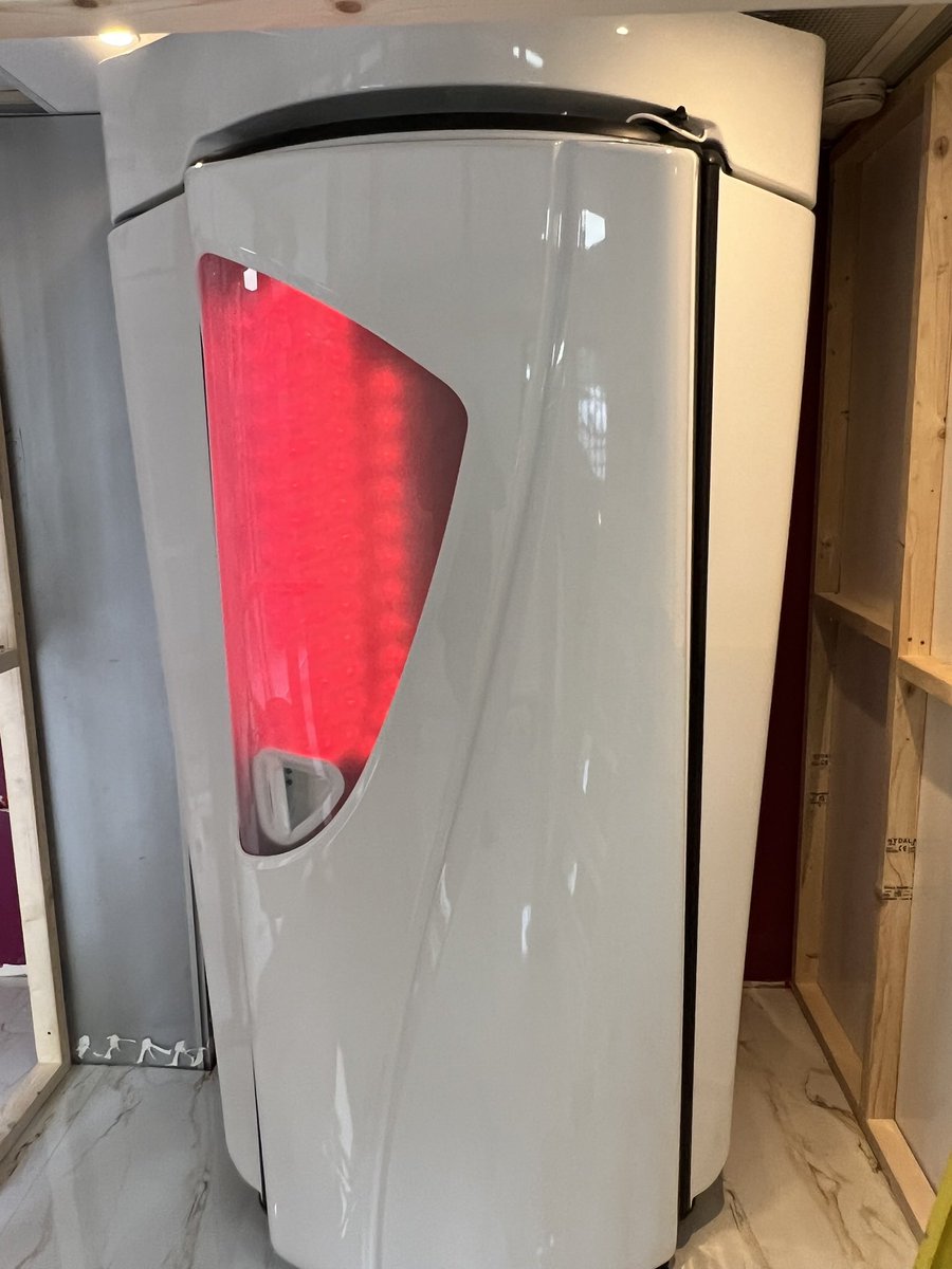 WeSellSunbeds's tweet photo. Just a couple of Alison 600+ se Sunbeds fully furbished delivered and installed over at Noir Elite Tanning 😎

Looking to Buy or Need any #Sunbed Maintenance work, Servicing, Cleaning, Tubing or Moving
📞Sunbed Sales&amp;Servicing 07714287532 😎 https://t.co/PmFCBUyX3O