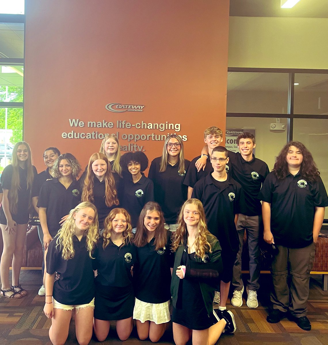 MrWolksClass's tweet image. The @CcaGtc Edge students had their first official #college visit to @UWM. 

A morning full of touring the union, lecture halls, rec center, student housing, and more.

The reactions of UW-M guides were priceless when they realized our students can transfer with JR level credits.