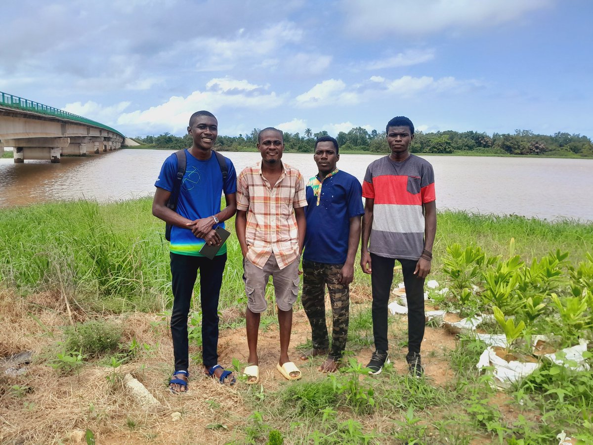 OWO Nicolas (@owonicolasrola1) on Twitter photo Land sampling on our body of water was difficult, we had to take a canoe. In the end, everything went well and it was a great experience. Thank you very much <a href="/OuattaraKoffiN1/">Ouattara Koffi Nouho</a> <a href="/nguekouame/">N'Guessan Emmanuel KOUAME, PhD</a> Hongo Koffi Anderson. Above all, a huge thank you to the LeDNA project and <a href="/alpineedna/">Dr Kristy Deiner</a> Land sampling on our body of water was difficult, we had to take a canoe. In the end, everything went well and it was a great experience. Thank you very much <a href="/OuattaraKoffiN1/">Ouattara Koffi Nouho</a> <a href="/nguekouame/">N'Guessan Emmanuel KOUAME, PhD</a> Hongo Koffi Anderson. Above all, a huge thank you to the LeDNA project and <a href="/alpineedna/">Dr Kristy Deiner</a>