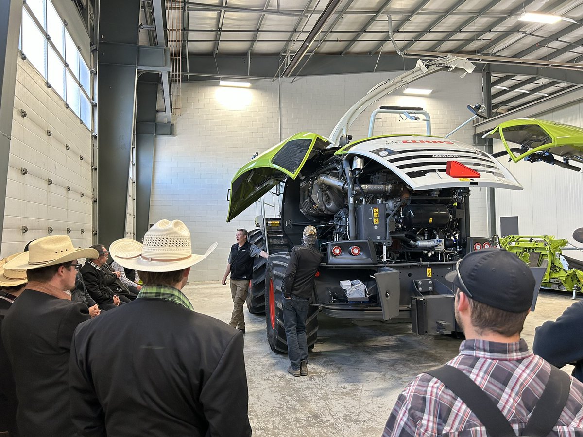 AlbertaAGCentre's tweet photo. Excellent turnout at our Coaldale #JAGUAR clinic today! A big thank you to our #CLAAS reps Ken Magnell, Terry Siebert, Kurt Madsen, and Brenden Johnson for supporting us and our customers today! 

#AlbertaAGCentre #customerclinic #farming #agriculture #claasjaguar https://t.co/RmvnNMI43A