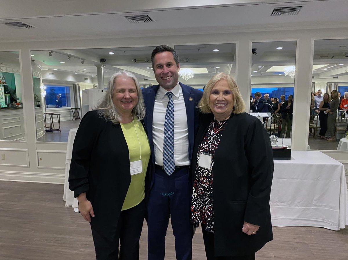 Thank you to the Rockland County School Boards Association for honoring me at last week's Annual Meeting and Recognition Dinner.