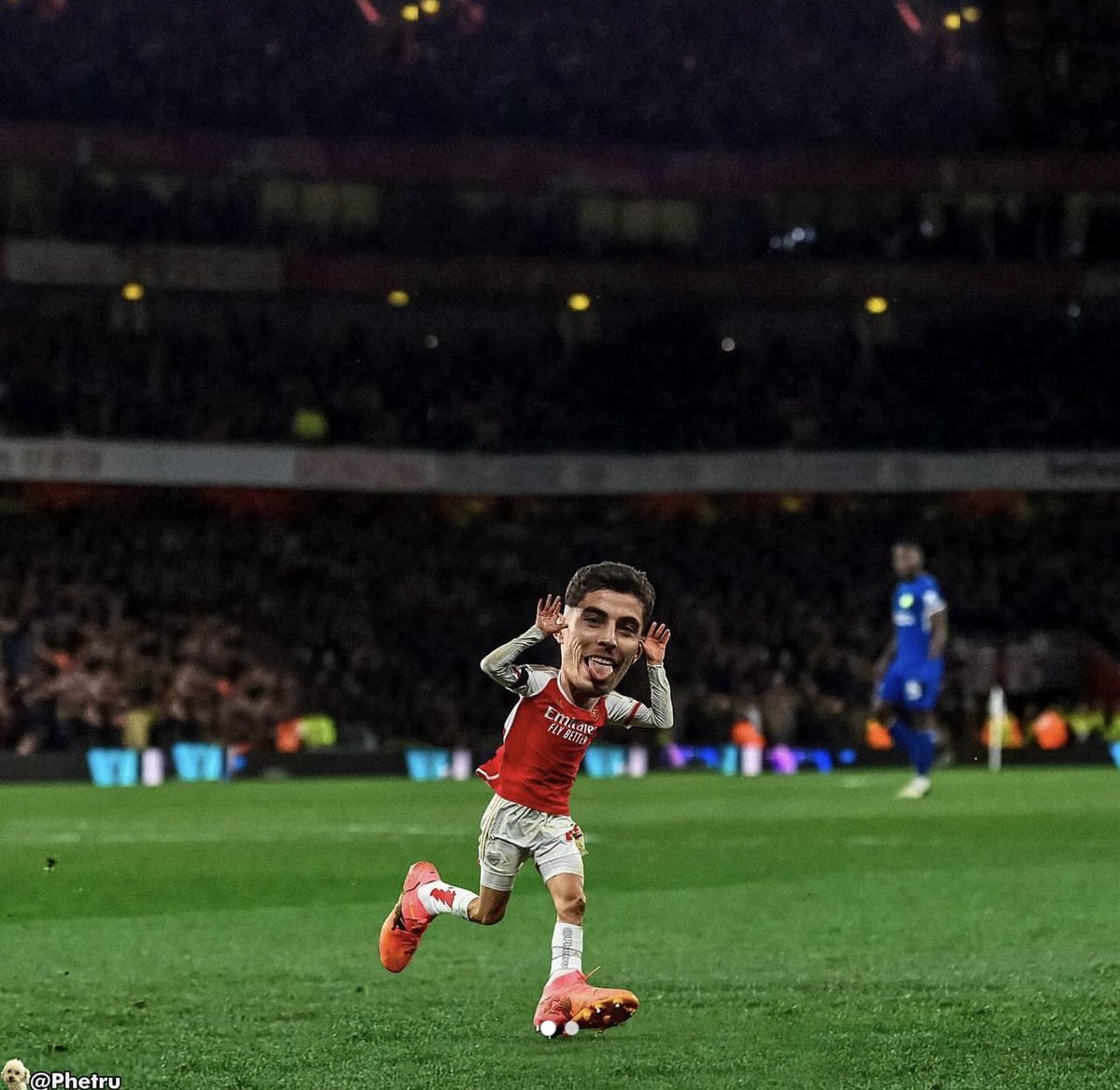 LeGoon3r's tweet photo. Kai dunking on Chelsea top 10 moment this season #arsenal #COYG https://t.co/V1C1BpeMdH