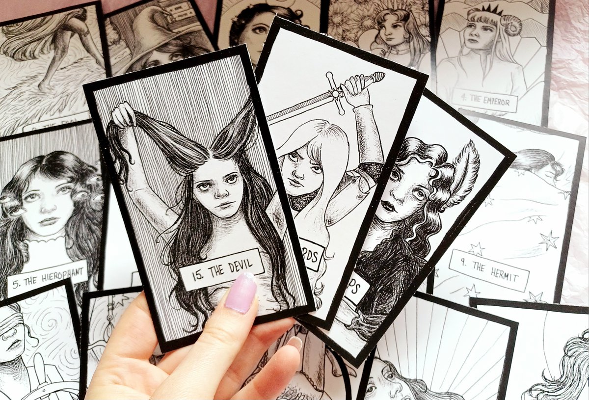 pponderland's tweet photo. hello if anyone's still here, the tarot cards I've been working on for what seems like forever are finally ready! 
they're up on my etsy shop if you'd like a set: https://t.co/SM1JNiill9
✨✨✨ https://t.co/C3VCGYk8LN