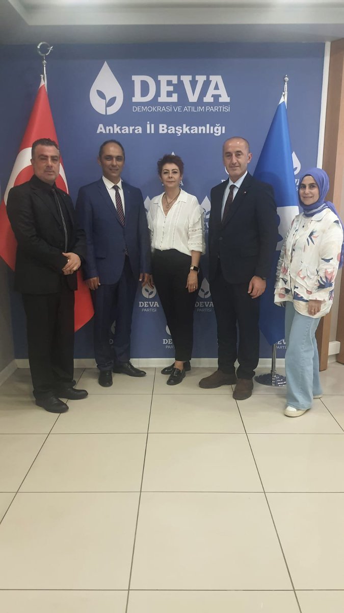DEVA Partisi İstanbul İl Başkanı Ali Hakan Ağaoğlu, İl Başkan yardımcısı Mustafa Avcı ve Maltepe İlçesi Teşkilat Başkanı Mehmet Tekin'e bize yaptıkları ziyaretler için teşekkür ediyoruz.